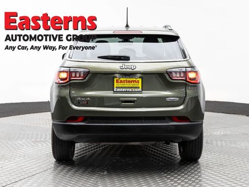 Used 2021 Jeep Compass Latitude AWD/4WD image 6