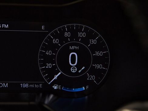 Used 2022 Ford Mustang Shelby GT500 w/ Carbon Fiber Track Pack RWD image 20