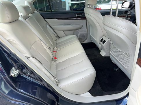 Used 2013 Subaru Legacy 2.5i Limited image 23