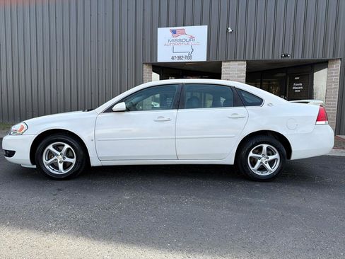 Used 2008 Chevrolet Impala LT w/ Luxury Edition Package image 2