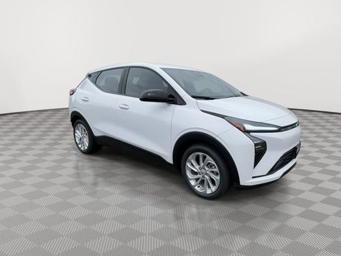 New 2027 Chevrolet Bolt LT w/ Comfort Package FWD image 2