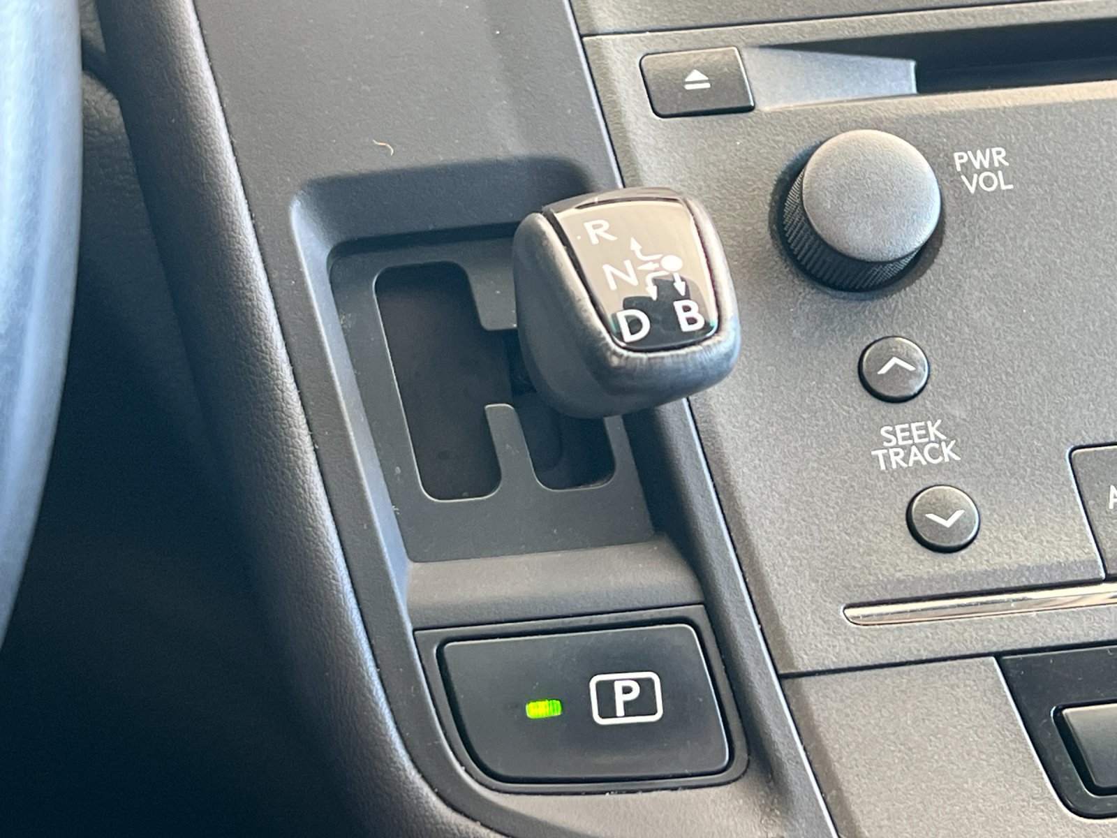 Used 2010 Lexus HS 250h FWD image 23