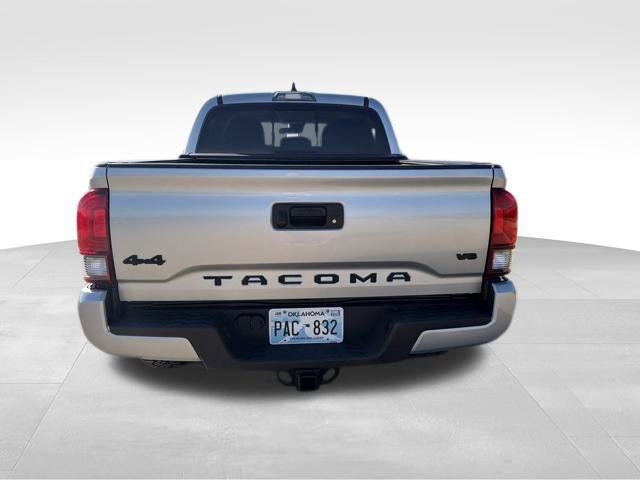 Used 2023 Toyota Tacoma SR5 w/ Technology Package AWD/4WD image 4