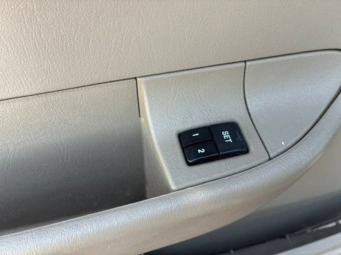 Used 2005 Ford Excursion Limited AWD/4WD image 19