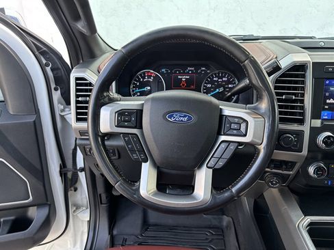 Used 2020 Ford F350 Platinum image 25