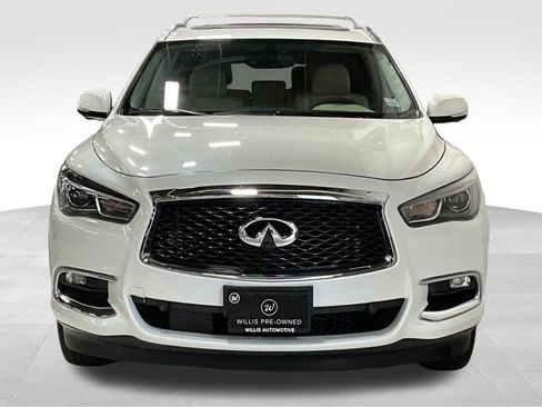 Used 2020 INFINITI QX60 Luxe w/ Sensory Package AWD/4WD image 3