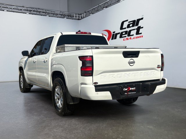 Used 2024 Nissan Frontier SV w/ Technology Package RWD image 3