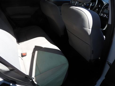 Used 2017 Subaru Forester 2.5i w/ Alloy Wheel Package image 7