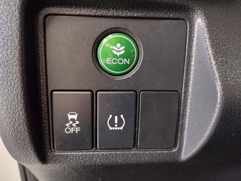 Used 2021 Honda HR-V Sport image 24