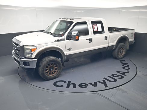Used 2016 Ford F250 Lariat w/ Chrome Package image 20
