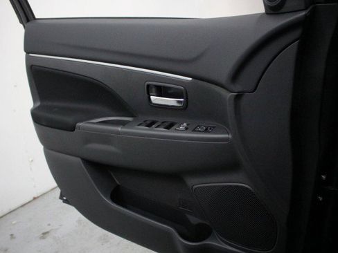 New 2026 Mitsubishi Outlander Sport ES image 15