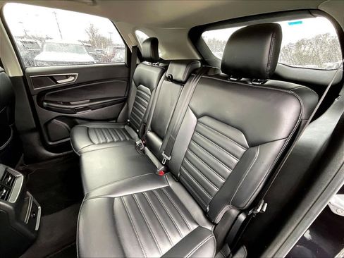 Used 2023 Ford Edge SEL AWD/4WD image 14