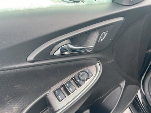 Used 2024 Chevrolet Malibu LT image 9