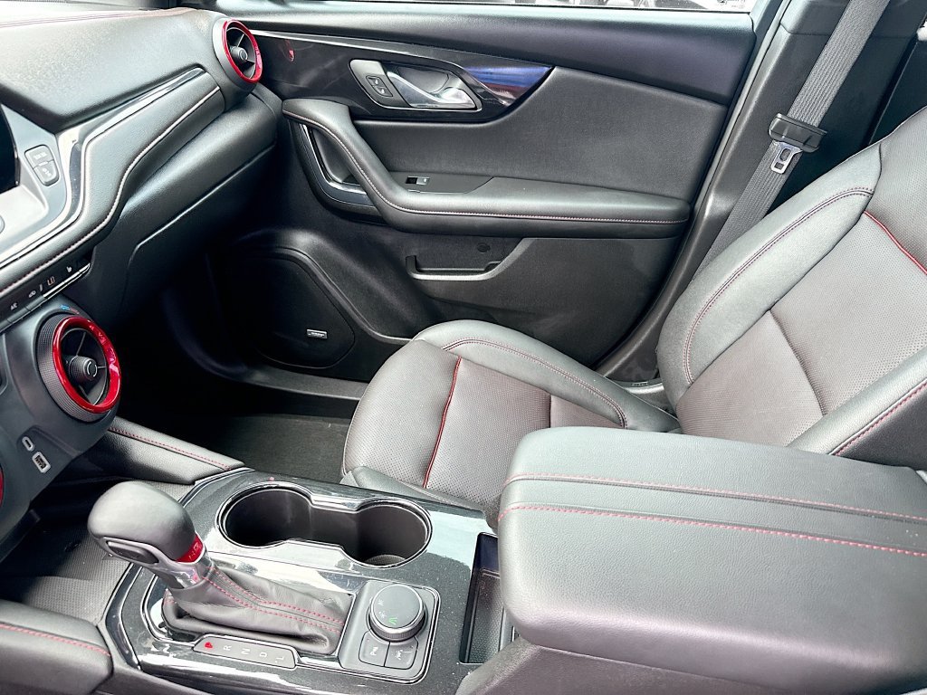 Used 2025 Chevrolet Blazer RS w/ Driver Confidence II Package FWD image 26