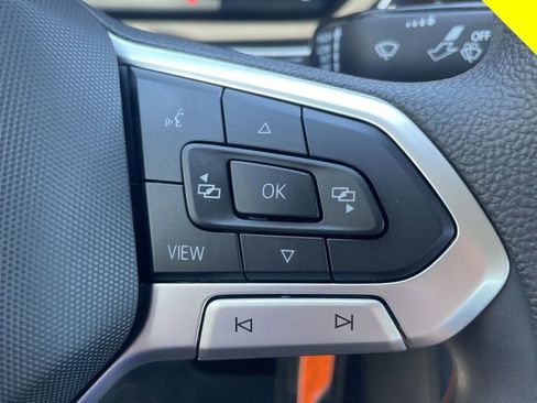 Certified 2022 Volkswagen Jetta S FWD image 24