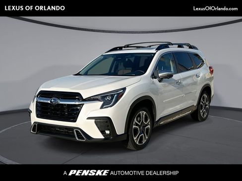 Used 2023 Subaru Ascent Touring AWD/4WD image 1