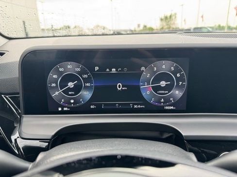 Used 2024 Kia Seltos S AWD/4WD image 19