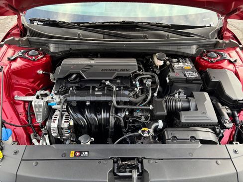 Used 2025 Kia K4 LXS image 31