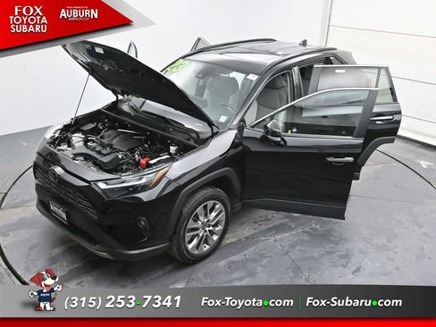 Used 2023 Toyota RAV4 Limited image 38