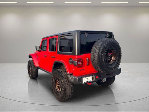 Used 2023 Jeep Wrangler Unlimited Rubicon w/ LED Lighting Group AWD/4WD image 3
