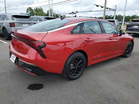 New 2025 Kia K5 LXS image 4
