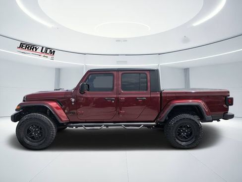 Used 2021 Jeep Gladiator Sport AWD/4WD image 6