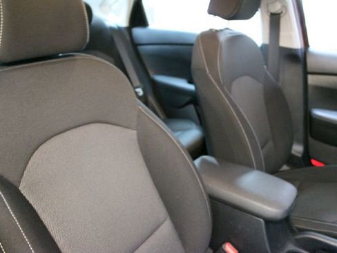 Used 2024 Kia Forte LXS w/ LXS Technology Package FWD image 11