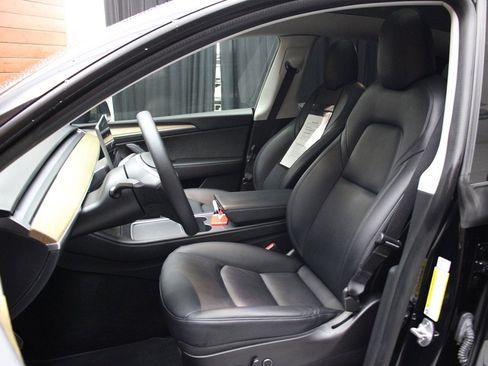 Used 2022 Tesla Model Y Performance image 25