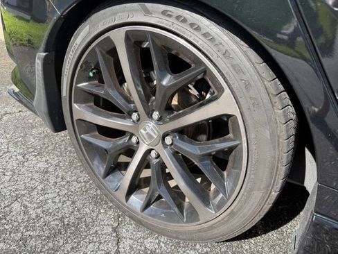 Used 2020 Honda Civic Sport image 8