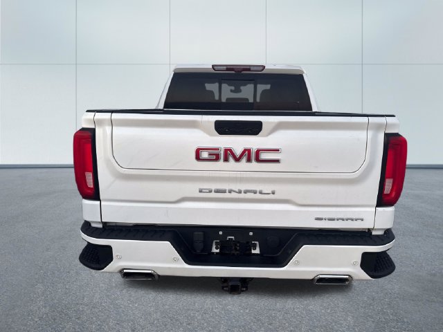 Used 2020 GMC Sierra 1500 Denali w/ Technology Package AWD/4WD image 3