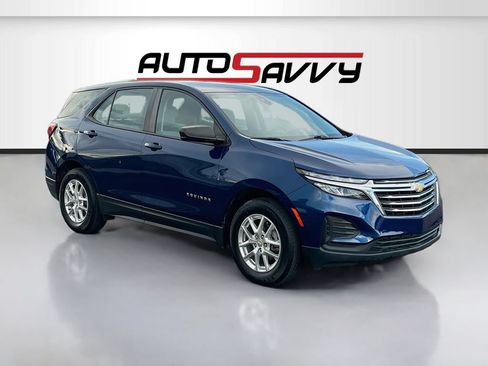 Used 2022 Chevrolet Equinox LS FWD image 1