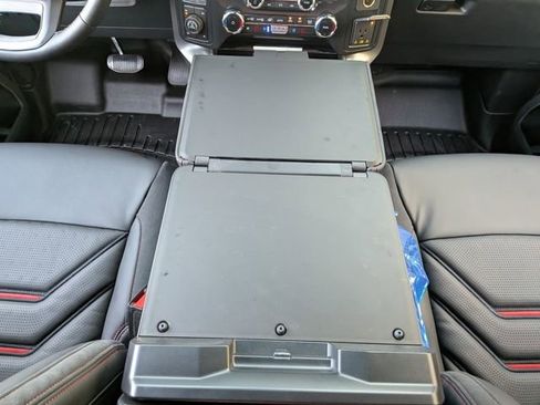 New 2025 Ford F150 Lariat w/ Equipment Group 502A High image 40