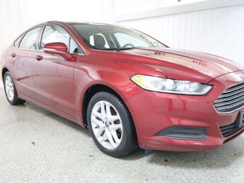 Used 2014 Ford Fusion SE image 5