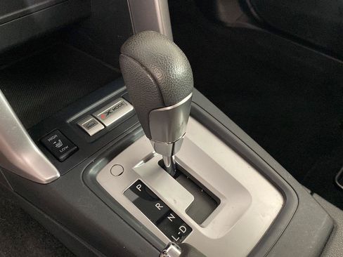 Used 2018 Subaru Forester 2.5i Limited AWD/4WD image 21