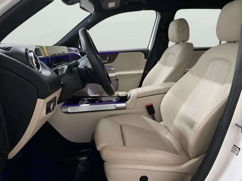 Used 2023 Mercedes-Benz EQB 300 4MATIC w/ Exclusive Package image 61