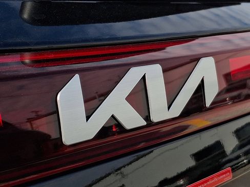 New 2026 Kia Seltos LX image 21