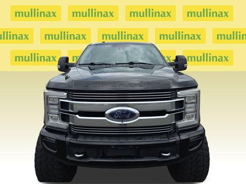 Used 2018 Ford F250 Limited w/ FX4 Off-Road Package AWD/4WD image 16