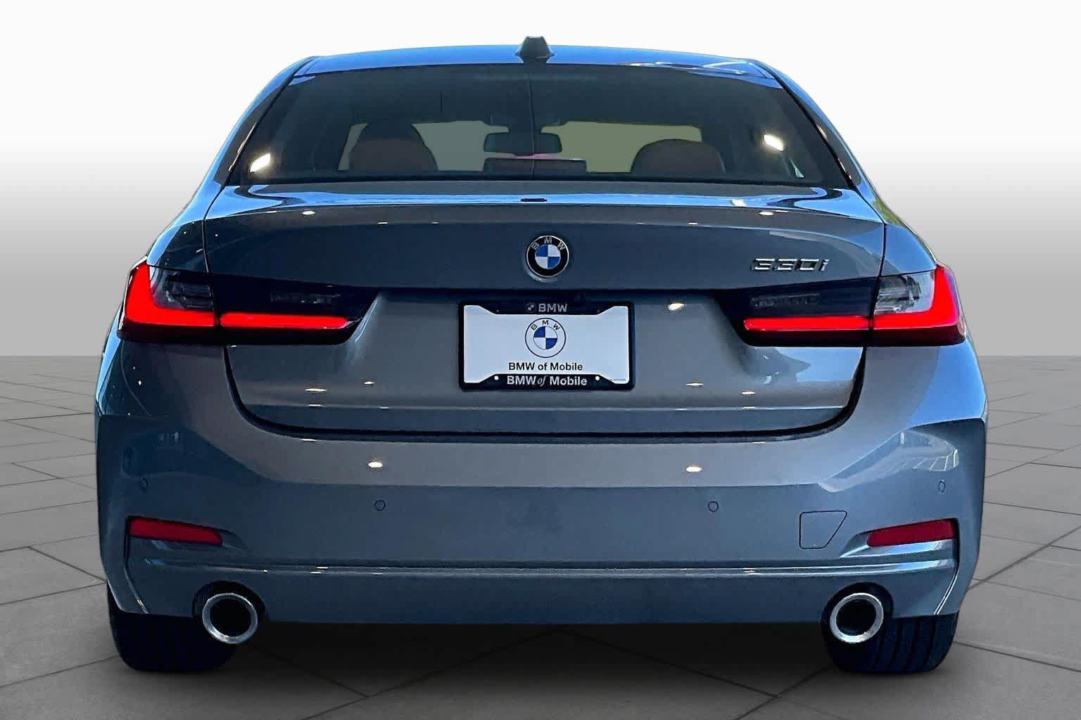 Used 2026 BMW 330i Sedan RWD image 4