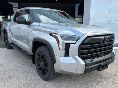 New 2026 Toyota Tundra SR5
