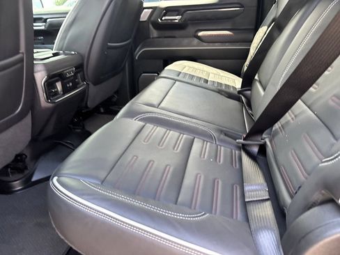 Used 2024 GMC Sierra 1500 AT4X AWD/4WD image 31