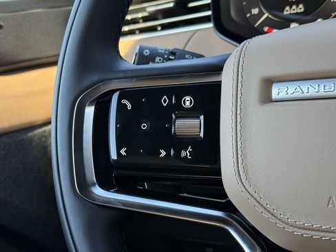 New 2025 Land Rover Range Rover Sport SE image 19