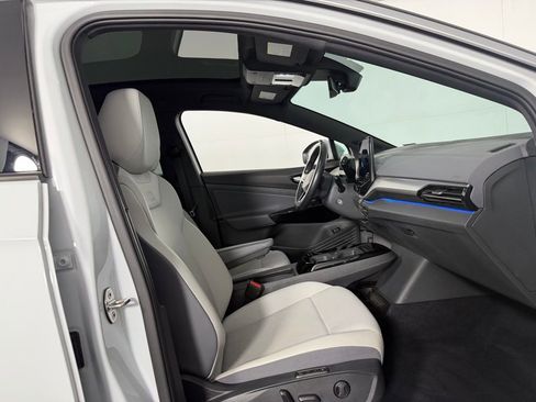 Used 2022 Volkswagen ID.4 Pro S w/ Gradient Package image 33