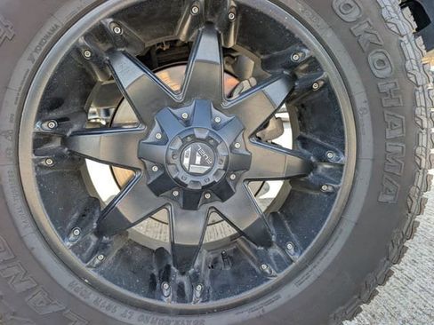 Used 2019 Chevrolet Silverado 1500 LT Trail Boss image 8