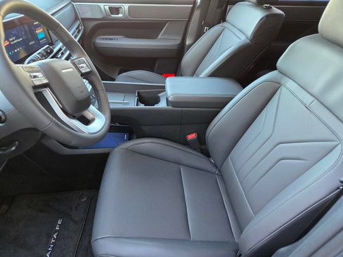 Used 2026 Hyundai Santa Fe SEL FWD image 20