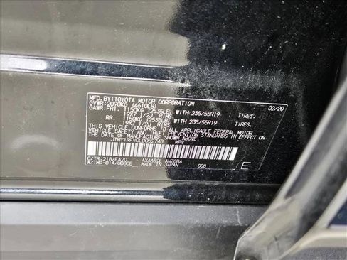 Used 2020 Toyota RAV4 Limited image 26