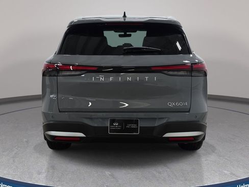 Certified 2026 INFINITI QX60 Luxe w/ Cargo Package AWD/4WD image 6