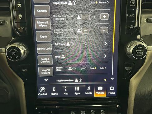 Used 2024 RAM 3500 Laramie image 35