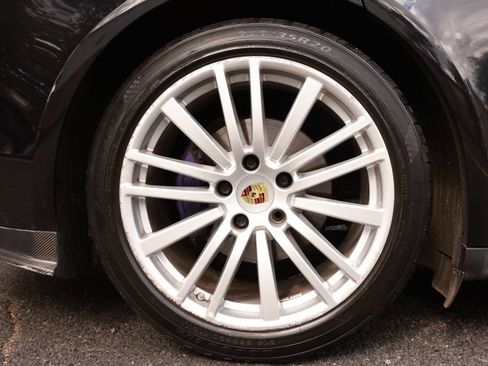 Used 2018 Porsche Panamera 4 AWD/4WD image 48