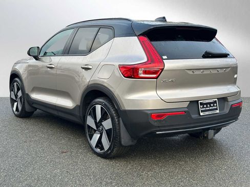 Certified 2023 Volvo XC40 Recharge Ultimate w/ Protection Package Premier image 5