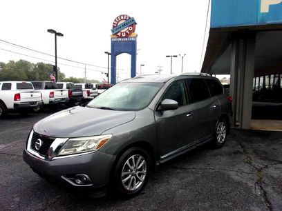 Used 2015 Nissan Pathfinder SL w/ SL Tech Package